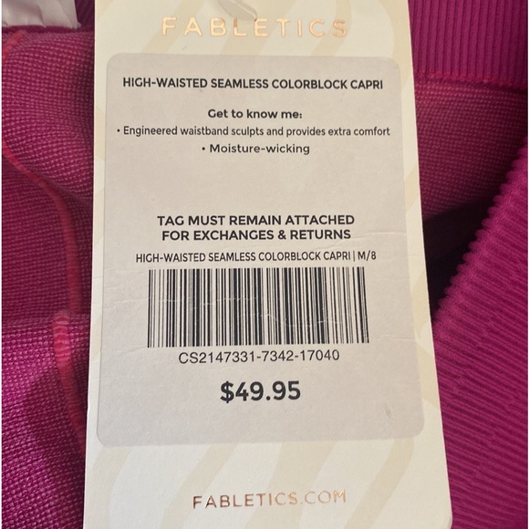 NWT Size M Fushia Fabletics High
Waisted Seamless Leggings - Picture 3 of 8
